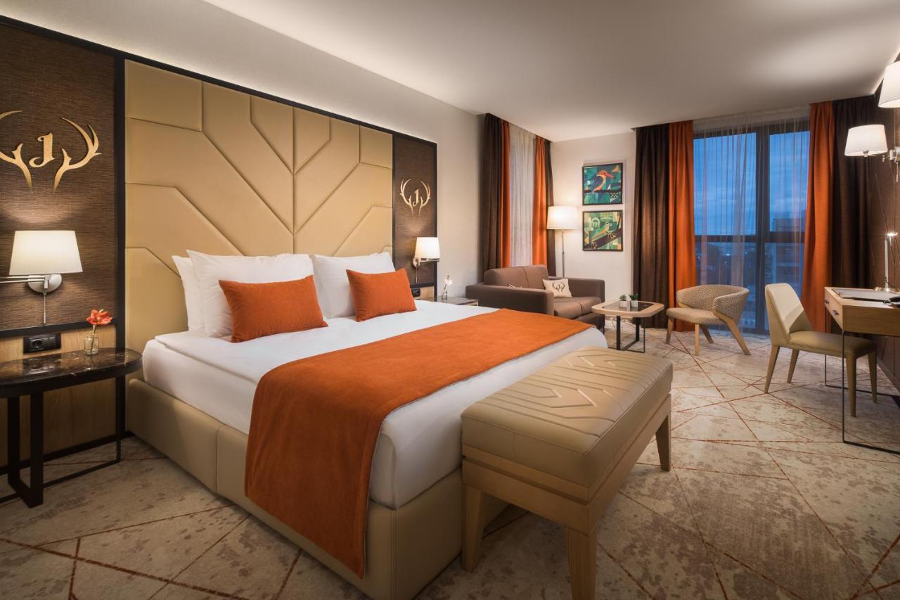Hotel Jaegerhof بلوفديف المظهر الخارجي الصورة