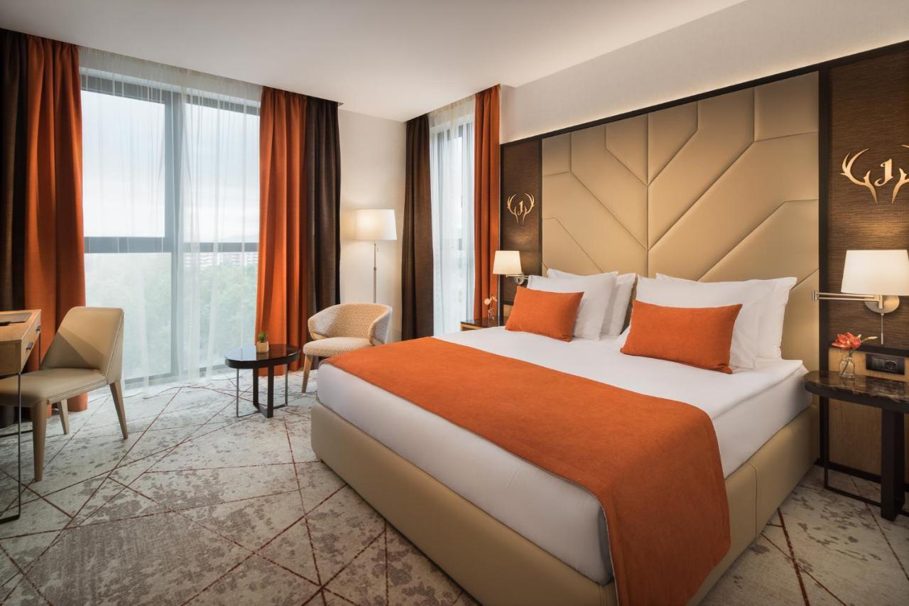 Hotel Jaegerhof بلوفديف المظهر الخارجي الصورة